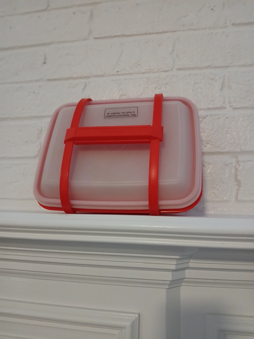 Tupperware Red Orange Lunch Box 6 Piece Set & Carrying Handle